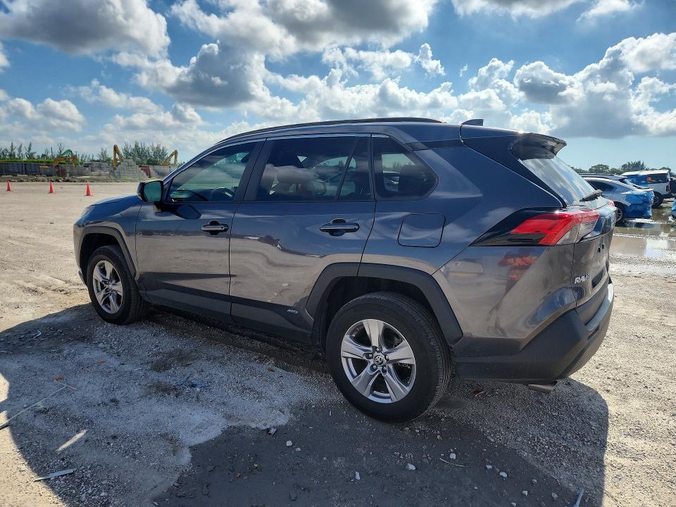 2024 Toyota Rav4 VIN 4T3LWRFV7RU119935 COPART salvage auction — MINOR DENT/SCRATCHES, Fl - Cert Of Title-Flood & Rebuilt, sold $9,400 on 2026-07-02 (photo 2)