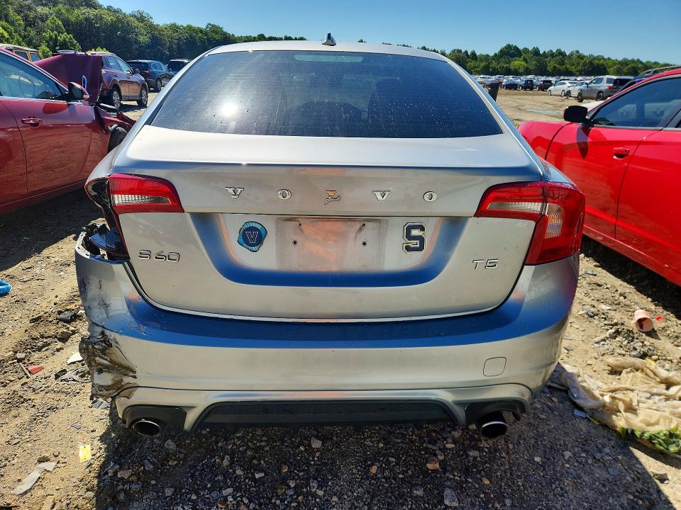 2017 Volvo S60 VIN YV126MFLXH2434503 COPART salvage auction — REAR END, Md - Cert Of Salvage > 75% Damage, sold $825 on 2026-08-25 (photo 6)