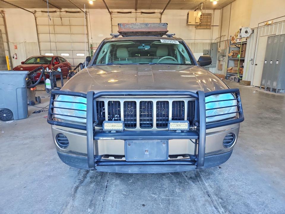 2006 Jeep Grand cherokee VIN 1J4GR48K56C289492 COPART salvage auction — MINOR DENT/SCRATCHES, Mo - Certificate Of Title, sold $425 on 2026-07-02 (photo 5)