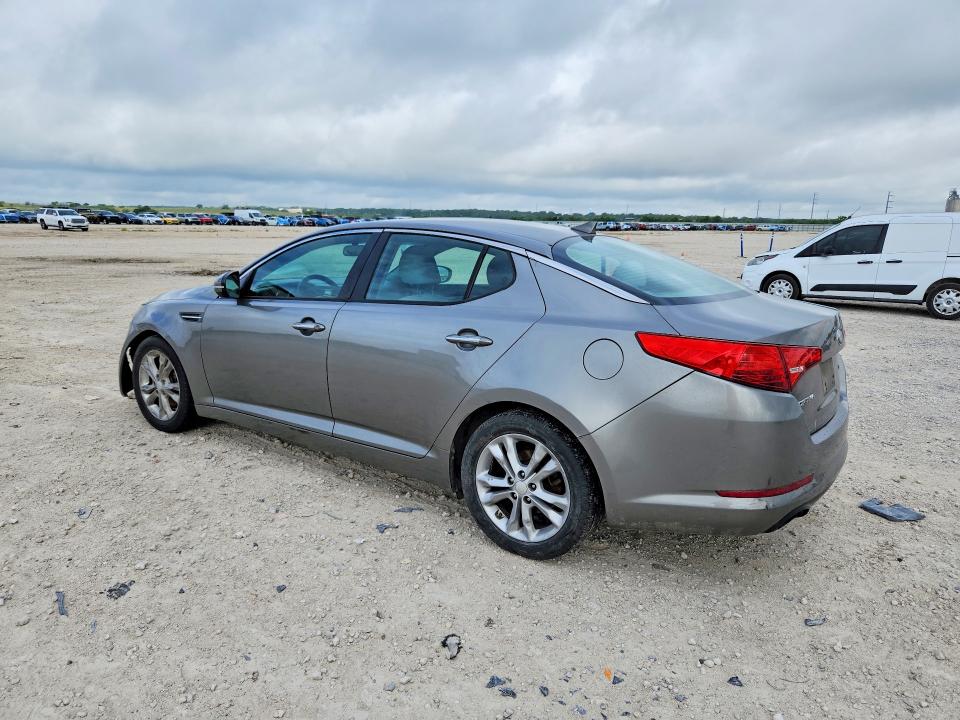 2013 Kia VIN 5XXGM4A76DG140063 COPART salvage auction — WATER/FLOOD, Tx - Salvage Title-Flood Damage, sold $325 on 2026-07-16 (photo 2)