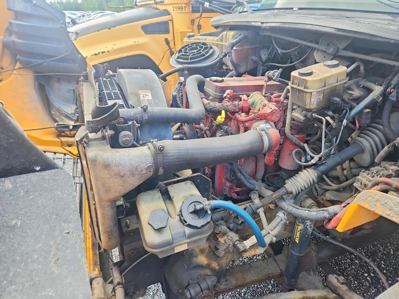 2010 Thomas Saf-t-line VIN 4UZABRDU5ACAR1359 COPART salvage auction — NORMAL WEAR, ON - PERMIT NO BRAND - UNFIT, sold $1,800 on 2026-09-10 (photo 7)