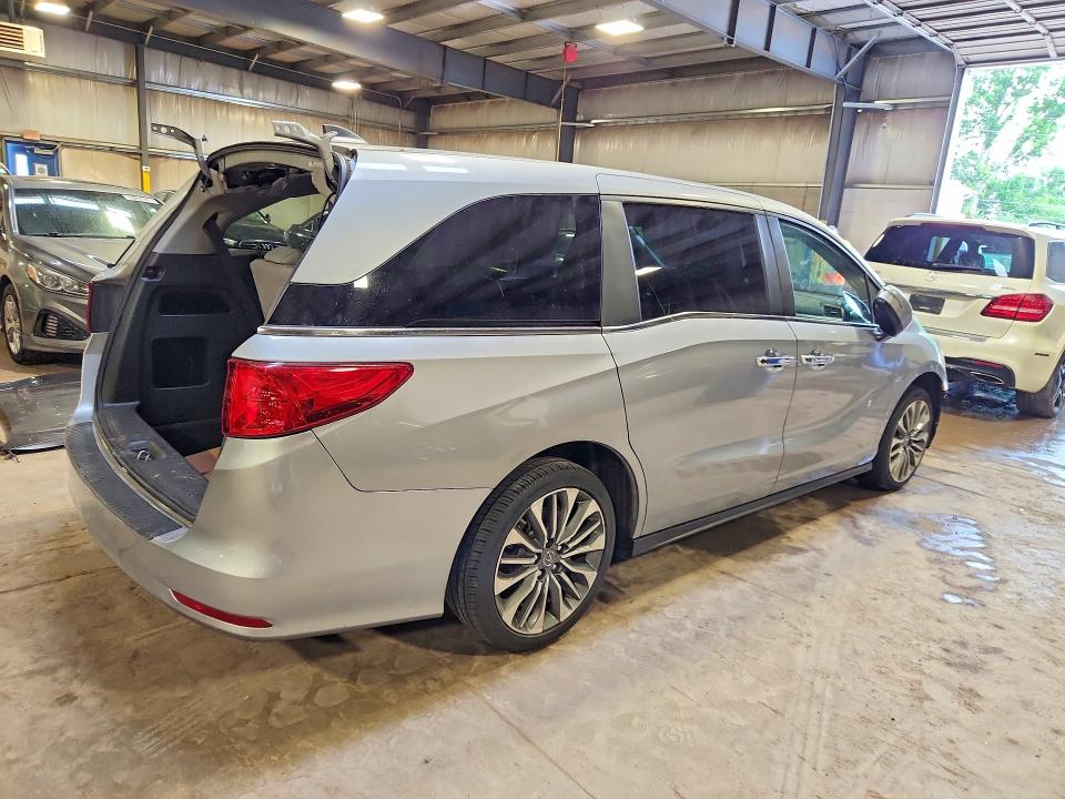 2024 Honda Odyssey VIN 5FNRL6H65RB005493 COPART salvage auction — VANDALISM, Pa - Cert Of Salvage-Theft, sold $13,200 on 2026-07-29 (photo 3)