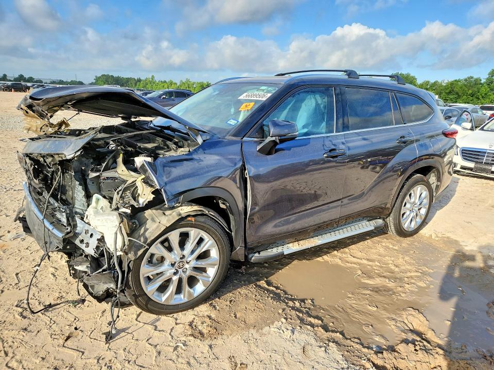 2020 Toyota VIN 5TDYZRAHXLS010280 COPART salvage auction — FRONT END, TX - SALVAGE VEHICLE TITLE, sold $10,400 on 2026-07-31 (photo 1)