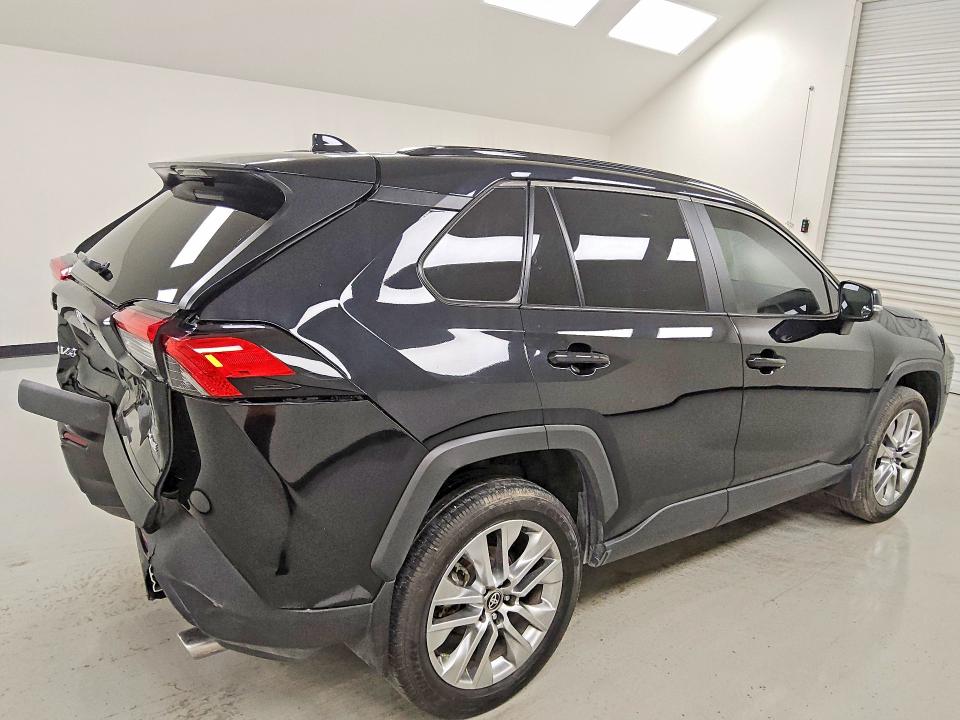 2025 Toyota Rav4 VIN 2T3C1RFVXSC326132 COPART salvage auction — REAR END, Tx - Certificate Of Title, sold $21,000 on 2026-07-02 (photo 3)
