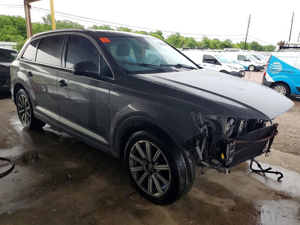 2018 Audi Q7 VIN WA1LAAF76JD050099 COPART salvage auction — MECHANICAL, Tx - Certificate Of Title, sold $1,400 on 2026-07-14 (photo 4)