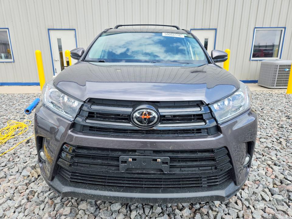 2018 Toyota Highlander VIN 5TDJZRFH0JS544119 COPART salvage auction — ALL OVER, WI - CERTIFICATE OF TITLE, sold $6,200 on 2026-07-20 (photo 5)