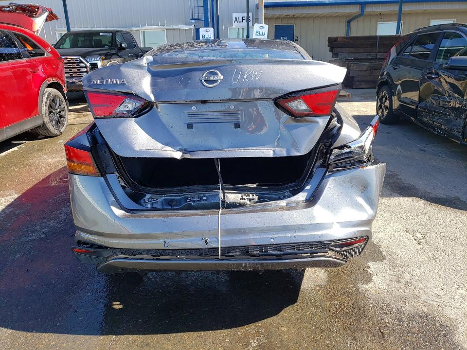 2025 Nissan Altima VIN 1N4BL4DV2SN433361 COPART salvage auction — REAR END, Ca - Non-Repairable Vehicle Cert, sold $5,900 on 2026-07-29 (photo 6)