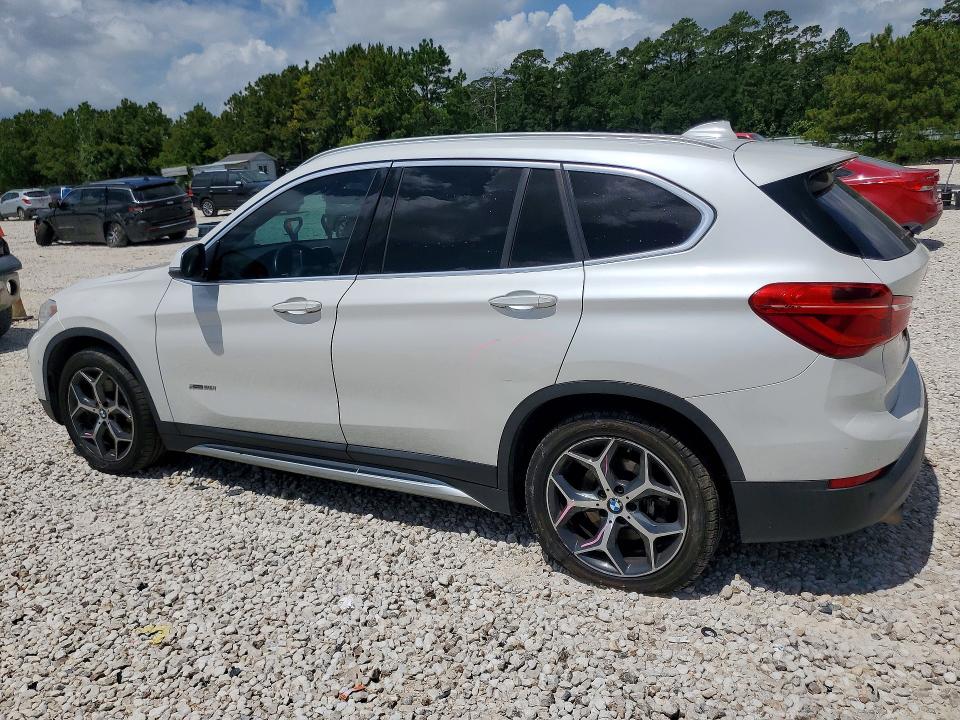 2017 BMW VIN WBXHT3C38H5F87991 COPART salvage auction — SIDE, Tx - Salvage Vehicle Title, sold $2,500 on 2026-07-02 (photo 2)