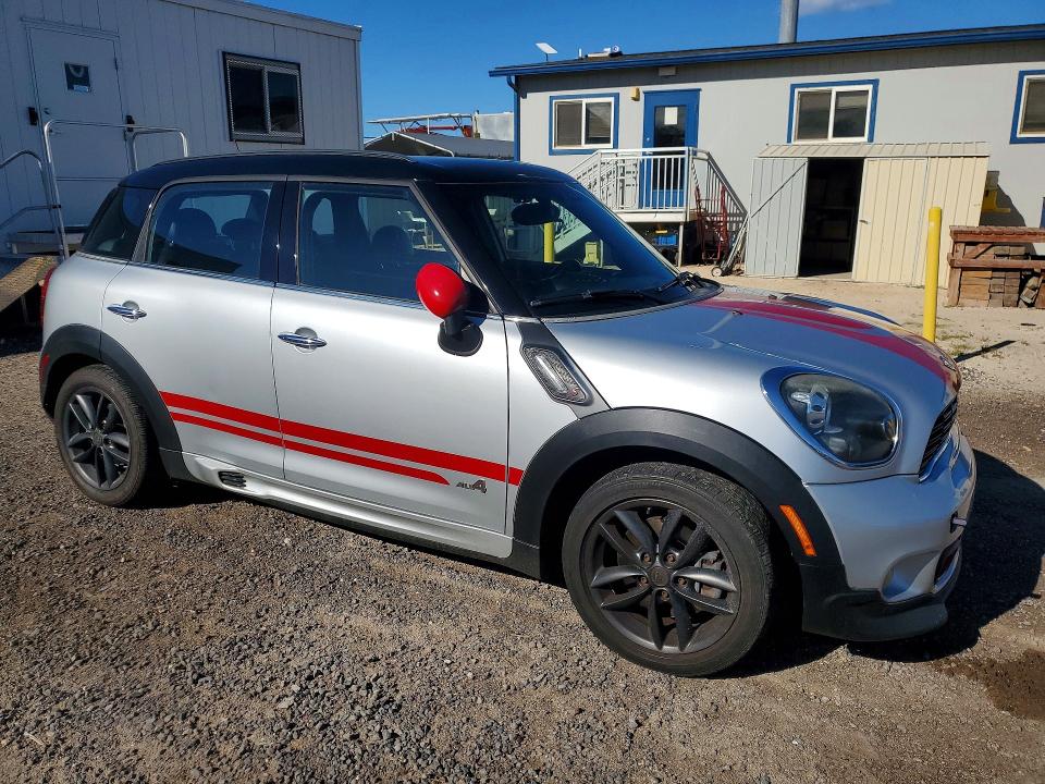 2012 Mini VIN WMWZC5C50CWL57826 COPART salvage auction — REAR END, HI - CERTIFICATE OF SALVAGE, sold $200 on 2026-08-17 (photo 4)
