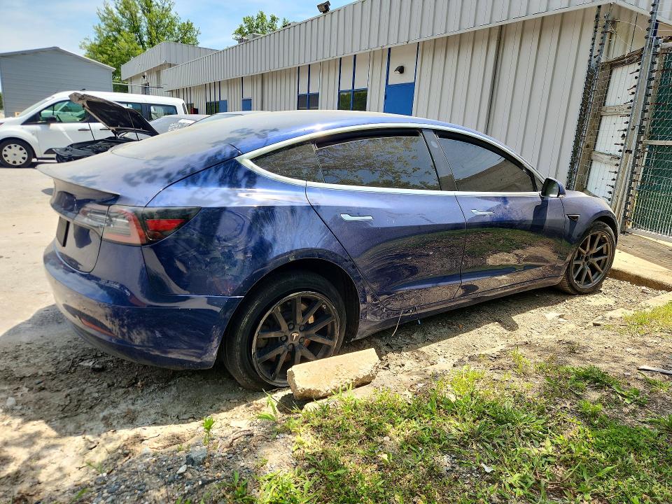 2020 Tesla Model 3 VIN 5YJ3E1EA8LF796931 COPART salvage auction — SIDE, VA - CERTIFICATE OF TITLE, sold $2,250 on 2026-07-14 (photo 3)