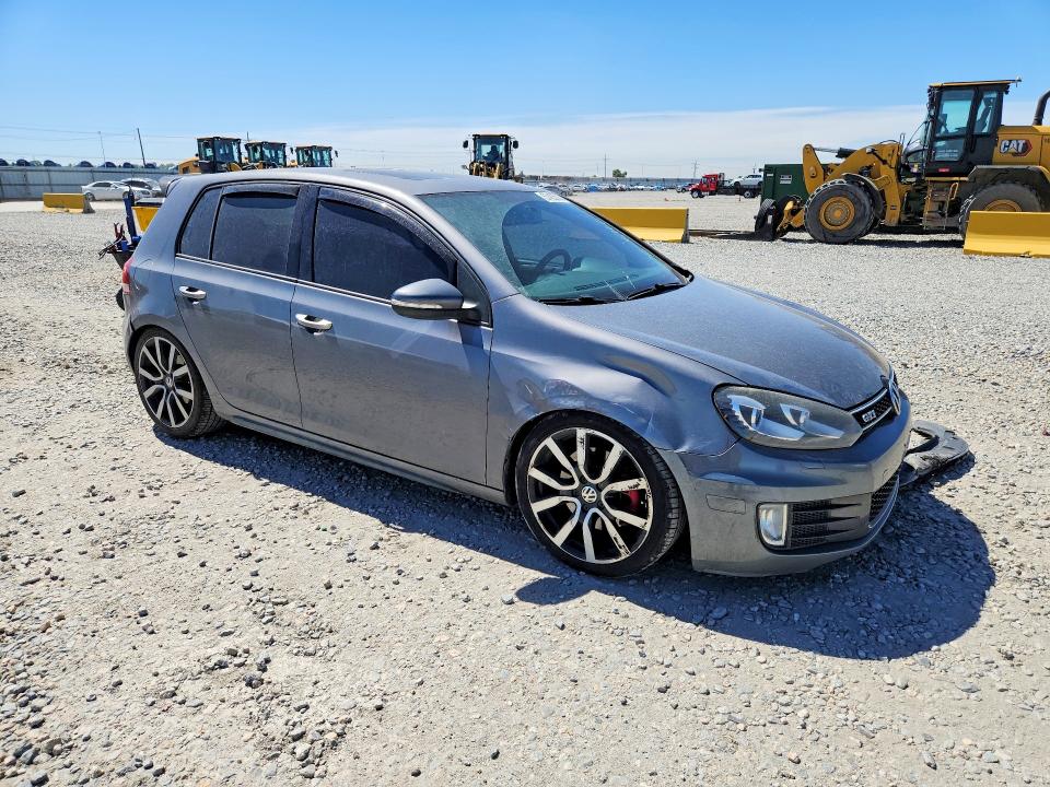 2013 Volkswagen Gti VIN WVWHV7AJ5DW086039 COPART salvage auction — FRONT END, Co - Public - Salvage Title, sold $2,350 on 2026-08-04 (photo 4)