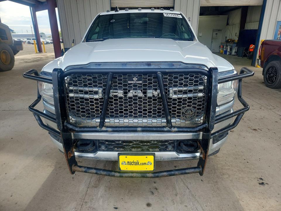 2022 Ram 2500 VIN 3C6UR5HJ3NG438281 COPART salvage auction — MINOR DENT/SCRATCHES, Ok - Certificate Of Title (P), sold $13,400 on 2026-07-20 (photo 5)