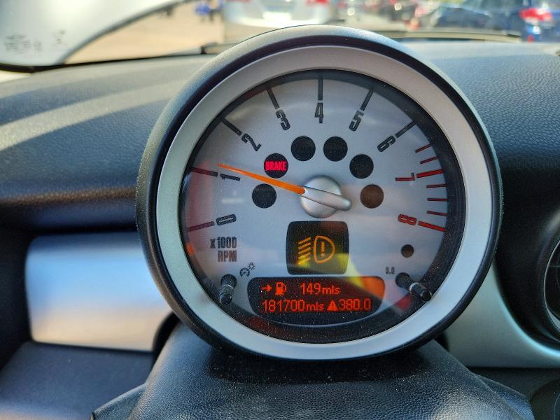 2010 Mini Cooper VIN WMWMF3C51ATZ28096 COPART salvage auction — FRONT END, Co - Public - Salvage Title, sold $350 on 2026-07-22 (photo 9)