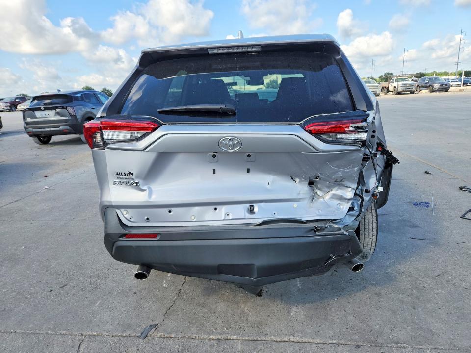 2024 Toyota Rav 4 VIN 2T3K1RFV8RC283058 COPART salvage auction — REAR END, La - Cert Of Title-Salvage, sold $9,300 on 2026-07-29 (photo 6)