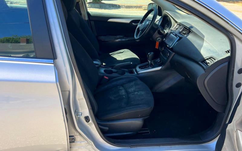 2019 Nissan Sentra VIN 3N1AB7AP0KY443070 COPART salvage auction — NORMAL WEAR, Nh - Certificate Of Title (P), sold $2,000 on 2026-07-08 (photo 5)