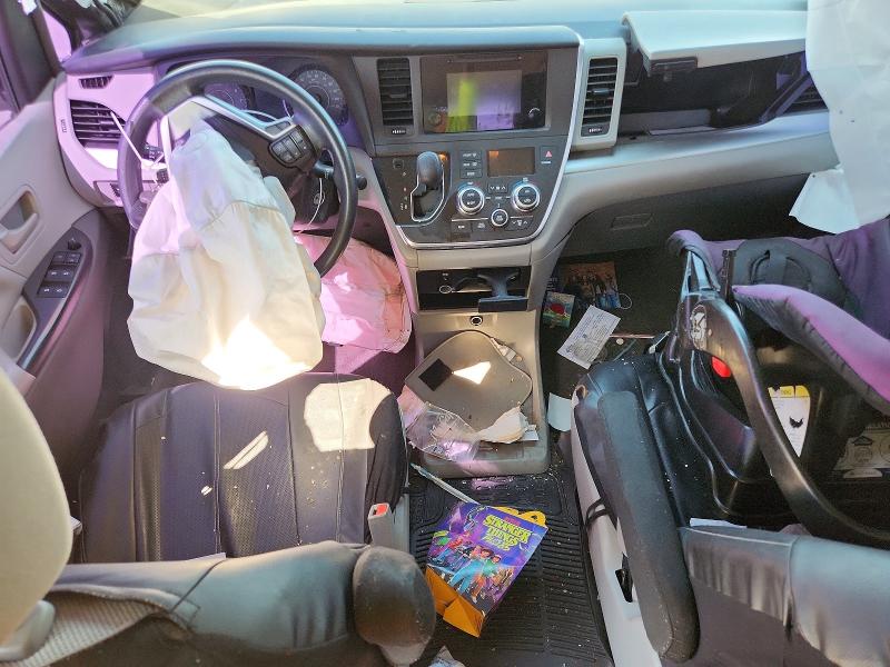 2016 Toyota Sienna VIN 5TDZK3DC1GS704593 COPART salvage auction — FRONT END, Co - Salvage Title, sold $275 on 2026-07-28 (photo 8)