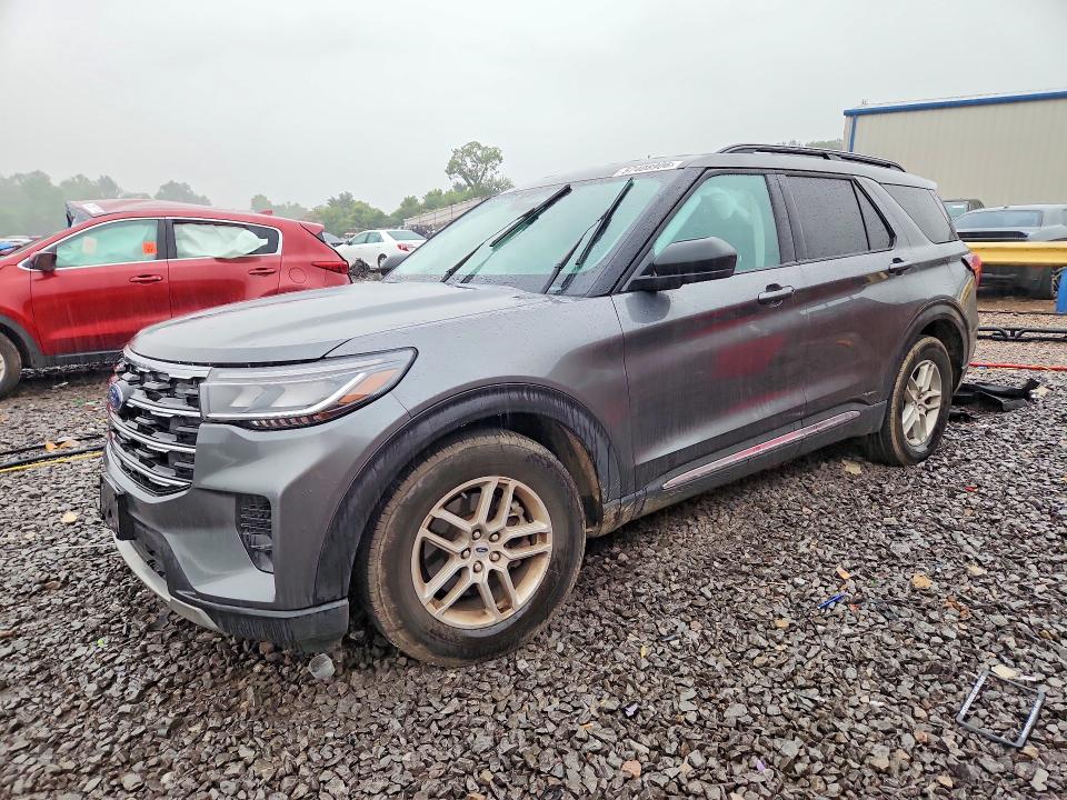 2025 Ford Explorer VIN 1FMUK7DH2SGA19739 — COPART salvage auction photo