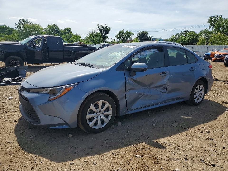 2026 Toyota Corolla VIN JTDB4MEEXT3036144 COPART salvage auction — SIDE, Il - Salvage Certificate, sold $7,800 on 2026-07-08 (photo 1)