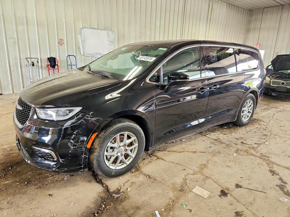 2026 Chrysler VIN 2C4RC1BGXTR167488 COPART salvage auction — SIDE, Fl - Cert Of Title Slvg Rebuildable, sold $19,500 on 2026-07-27 (photo 1)