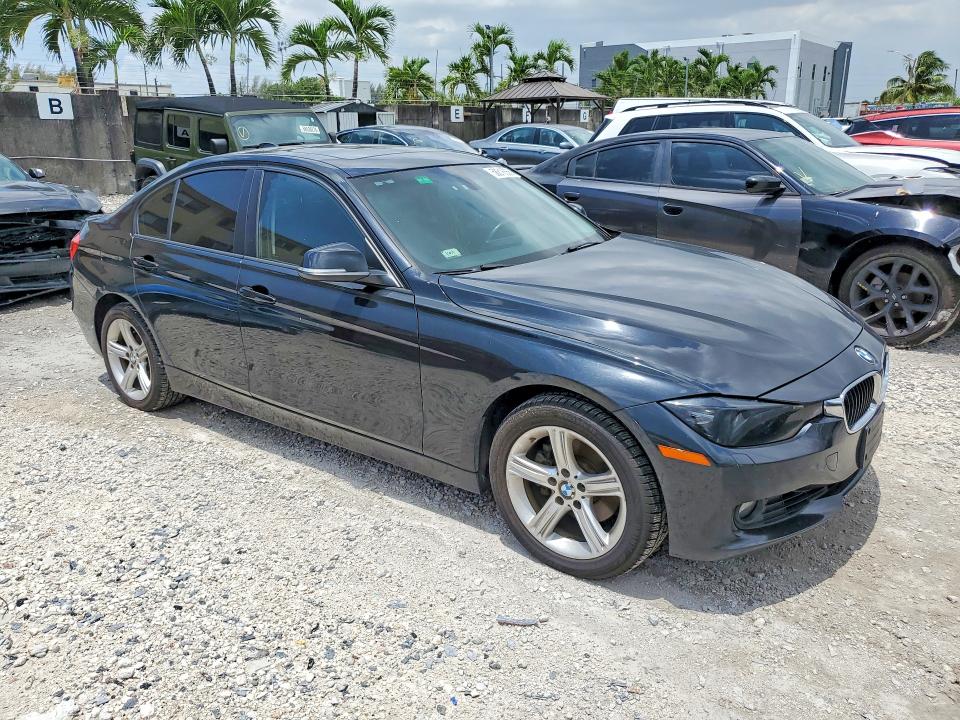 2013 BMW 3 series VIN WBA3B5C59DJ599182 COPART salvage auction — MINOR DENT/SCRATCHES, FL - CERT OF TITLE-FLOOD DAMAGED, sold $750 on 2026-07-02 (photo 4)