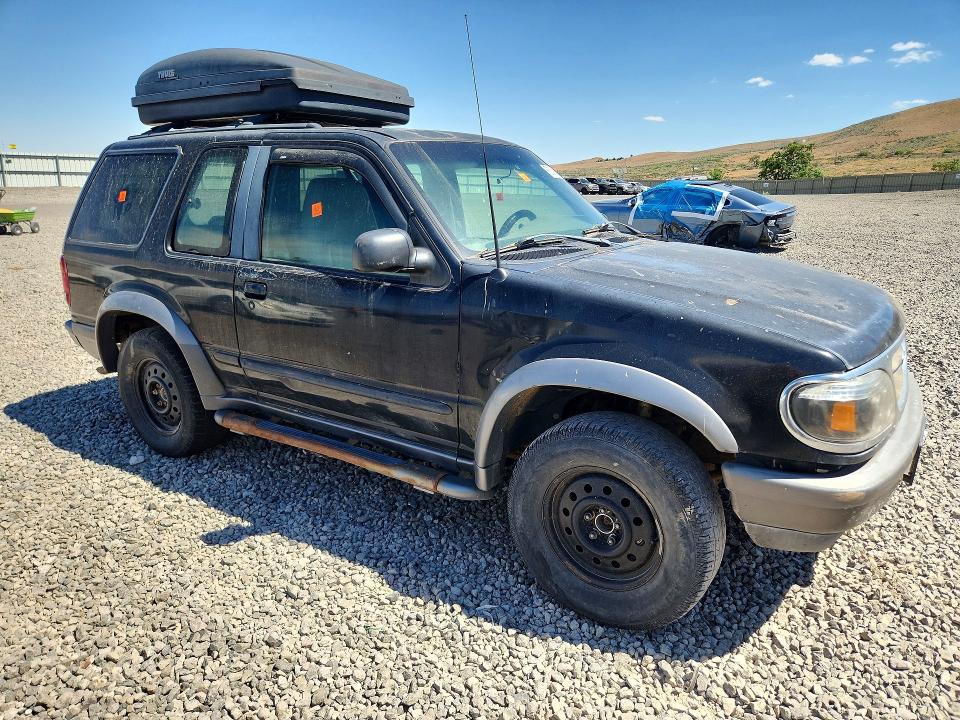 1998 Ford Explorer VIN 1FMYU24E6WUB28975 COPART salvage auction — FRONT END, Ca - Certificate Of Title, sold $100 on 2026-07-02 (photo 4)