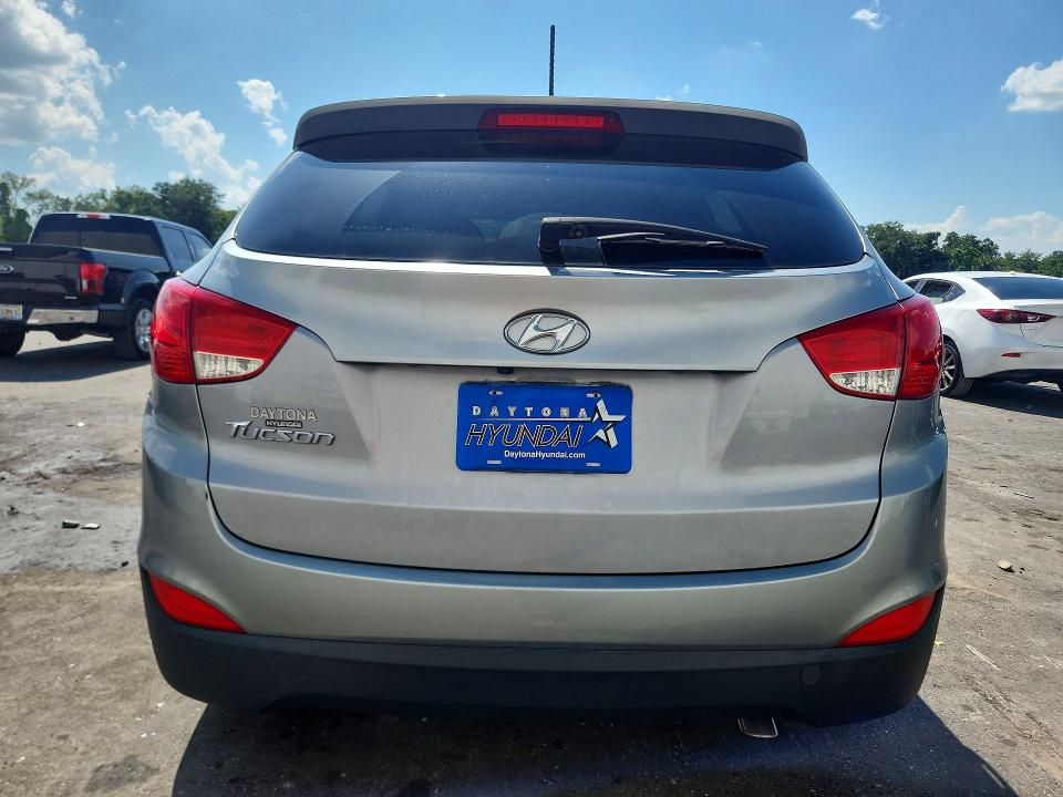 2015 Hyundai Tucson VIN KM8JU3AG0FU115832 COPART salvage auction — FRONT END, FL - CERT OF TITLE SLVG REBUILDABLE, sold $1,900 on 2026-07-22 (photo 6)