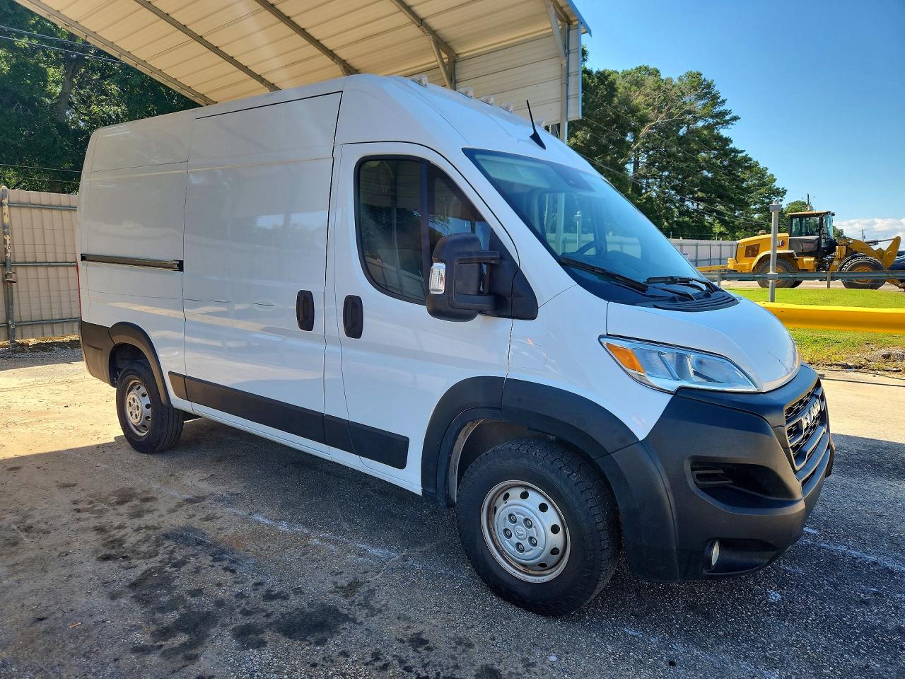 2025 Ram Promaster 2500 VIN 3C6LRVCG7SE511702 COPART salvage auction — Side, AL - CERTIFICATE OF TITLE, sold $18,900 on 2026-06-24 (photo 4)