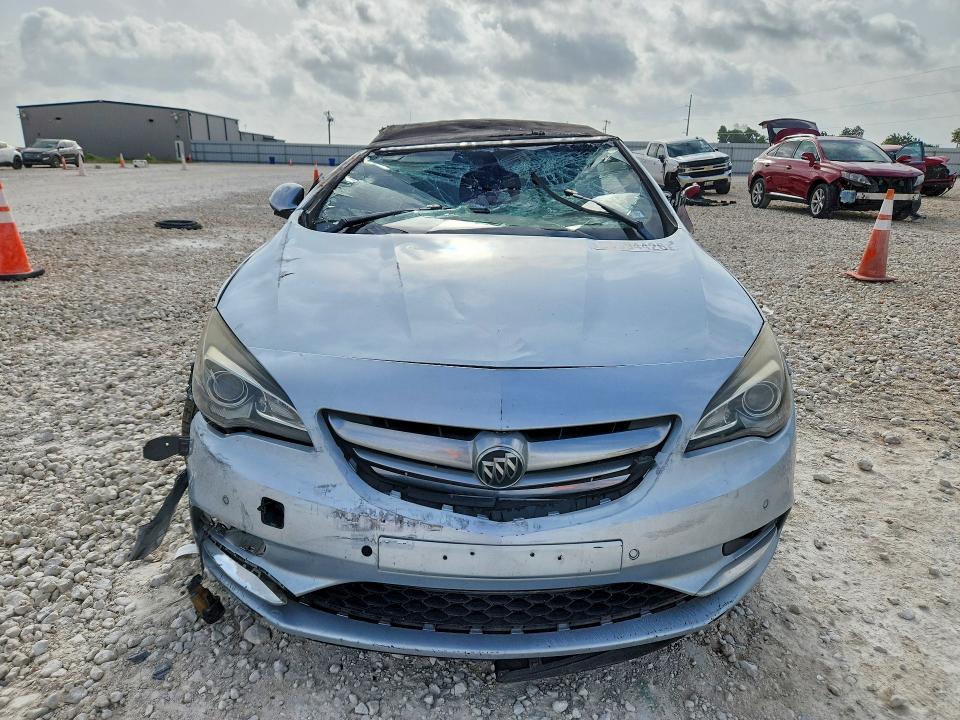 2016 Buick Cascada VIN W04WT3N50GG076952 COPART salvage auction — ROLLOVER, Tx - Salvage Vehicle Title, sold $90 on 2026-08-27 (photo 5)