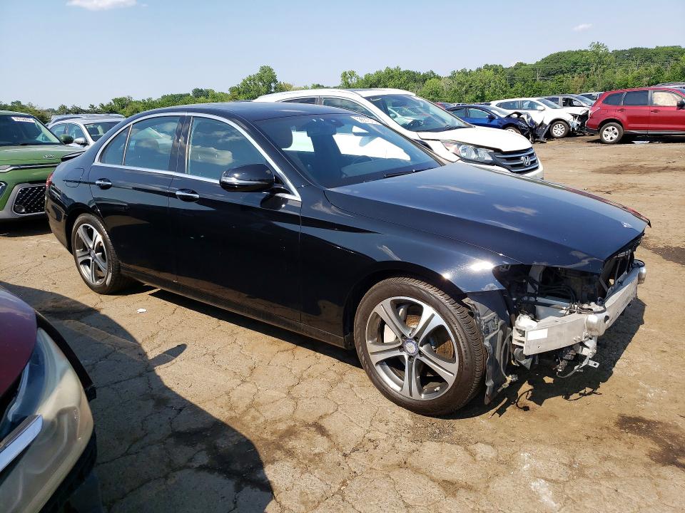 2017 Mercedes-benz E-klasse VIN WDDZF4KB6HA096563 COPART salvage auction — FRONT END, CT - CERT OF TITLE-SALVAGE, sold $2,100 on 2026-07-24 (photo 4)