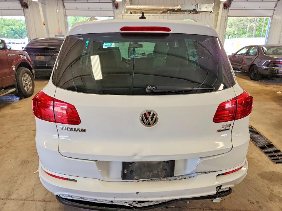 2016 Volkswagen Tiguan VIN WVGBV7AX7GW094119 COPART salvage auction — REAR END, Mn - Cert Of Title-Salvage, sold $4,000 on 2026-08-04 (photo 6)