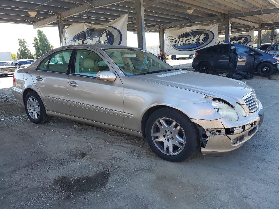 2005 Mercedes-benz E-class VIN WDBUF65J25A730870 COPART salvage auction — FRONT END, Ca - Salvage Certificate, sold $700 on 2026-07-07 (photo 4)