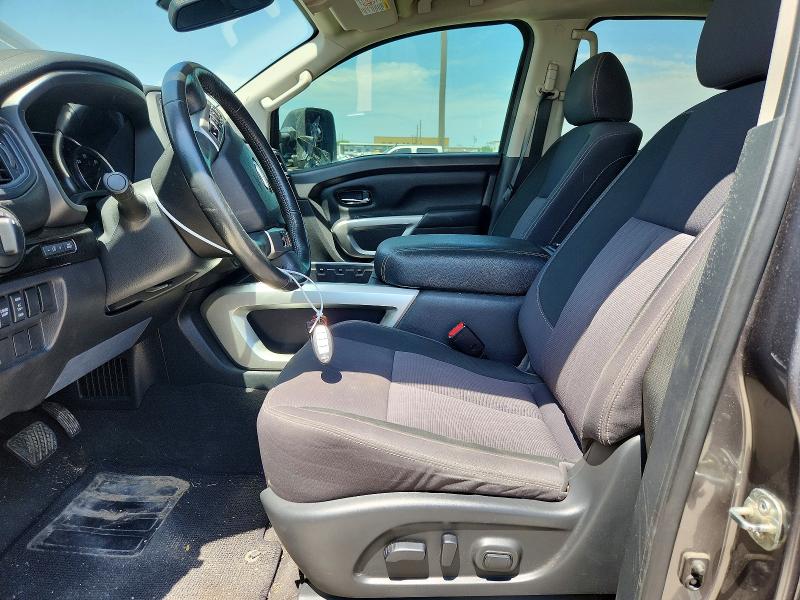 2022 Nissan VIN 1N6AA1FB6NN100112 COPART salvage auction — NORMAL WEAR, Tx - Certificate Of Title (P), sold $8,700 on 2026-07-28 (photo 7)