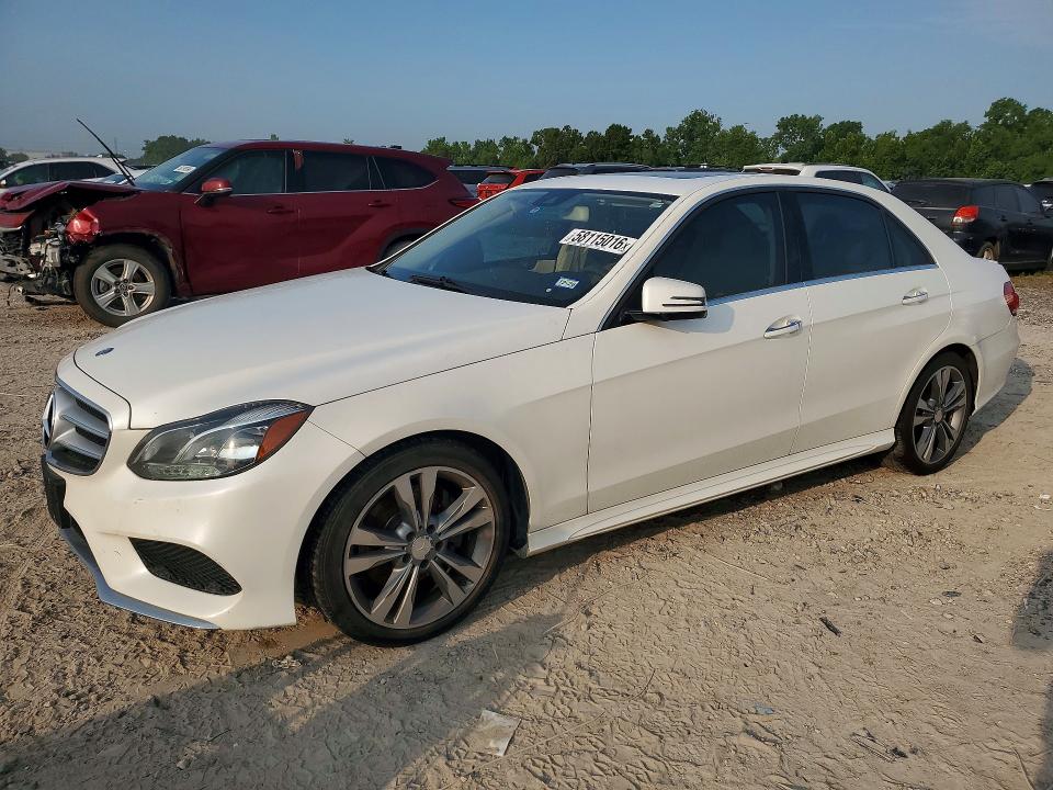 2014 Mercedes-benz E-klasse VIN WDDHF5KB0EA980804 COPART salvage auction — SIDE, TX - SALVAGE VEHICLE TITLE (P), sold $3,150 on 2026-07-17 (photo 1)
