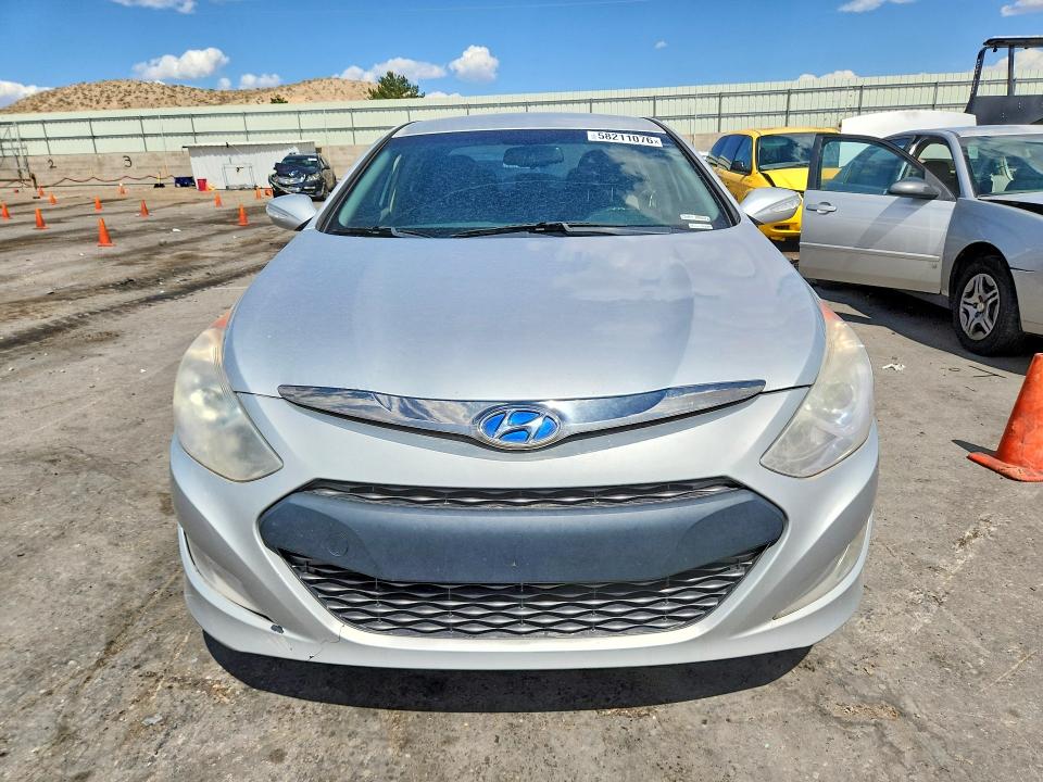2015 Hyundai VIN KMHEC4A49FA137667 COPART salvage auction — FRONT END, Nm - Certificate Of Title, sold $800 on 2026-07-28 (photo 5)