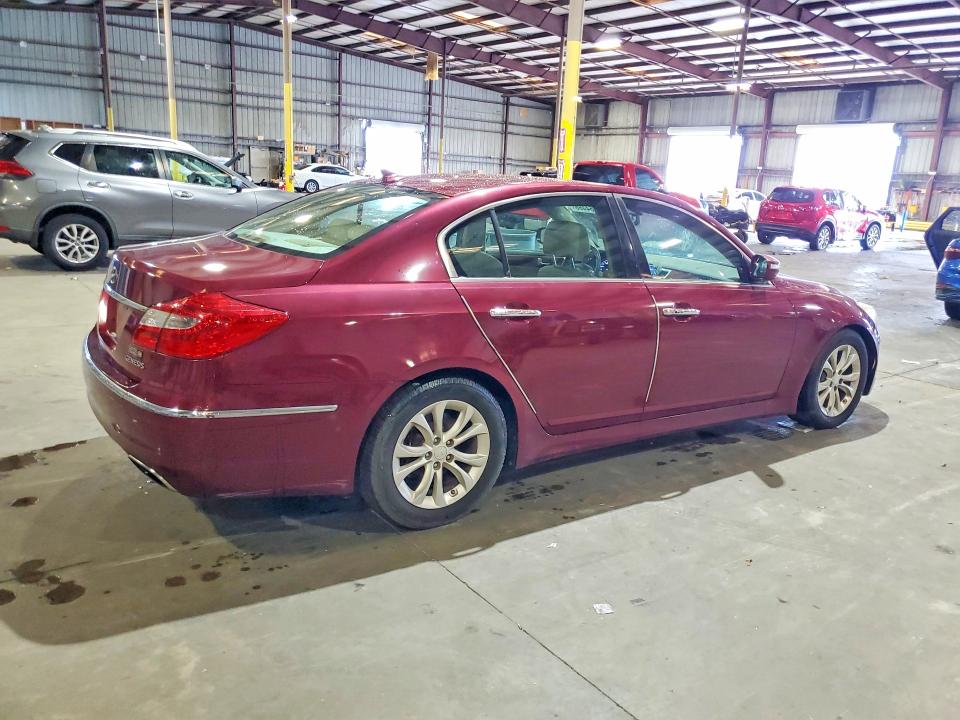 2013 Hyundai Genesis VIN KMHGC4DD4DU210217 COPART salvage auction — WATER/FLOOD, Fl - Cert Of Title-Flood & Rebuilt, sold $725 on 2026-07-13 (photo 3)