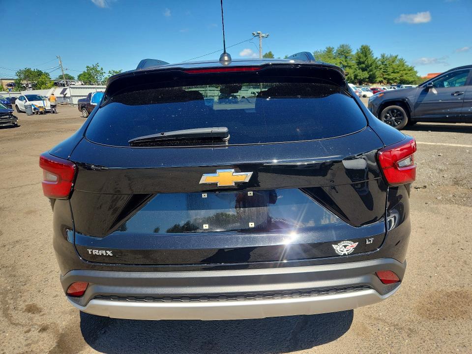 2024 Chevrolet Trax VIN KL77LHE20RC001673 COPART salvage auction — SIDE, CT - CERT OF TITLE-SALVAGE, sold $7,000 on 2026-07-27 (photo 6)