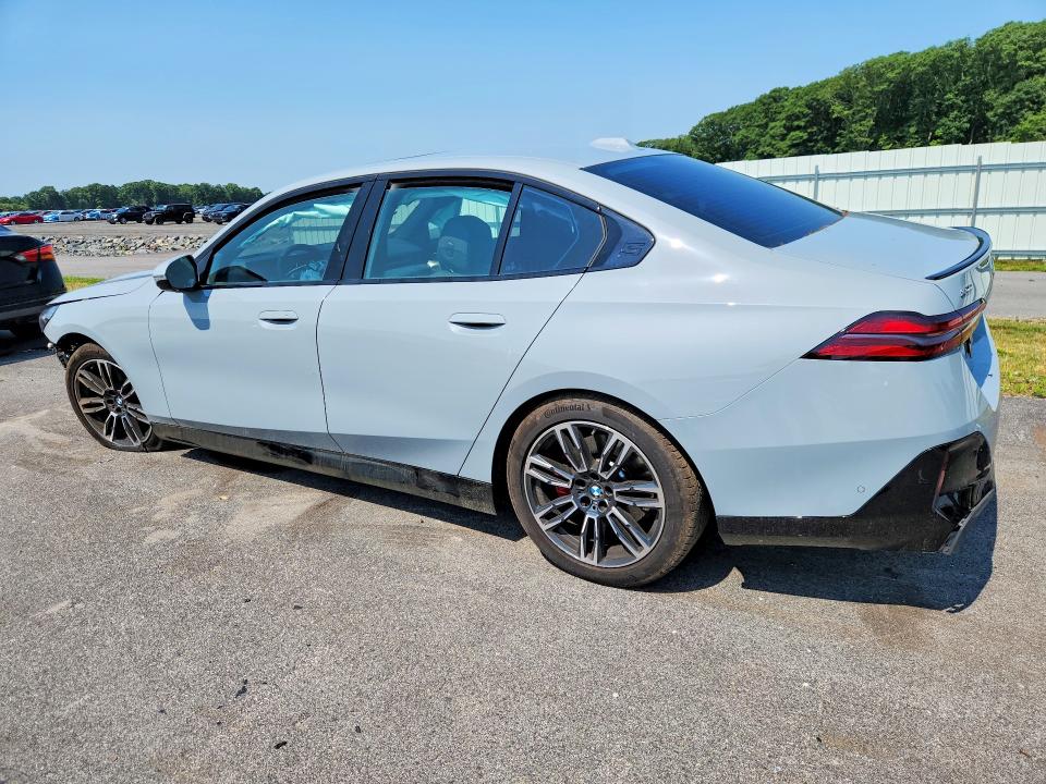 2026 BMW 5 series VIN WBA53FJ05TCX46233 COPART salvage auction — FRONT END, AZ - CERT OF TITLE - SALVAGE, sold $35,750 on 2026-07-27 (photo 2)