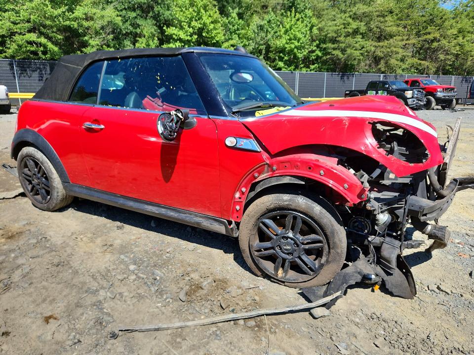 2014 Mini Cooper VIN WMWZP3C50ET706335 COPART salvage auction — FRONT END, Md - Cert Of Salvage > 75% Damage, sold $200 on 2026-07-14 (photo 4)