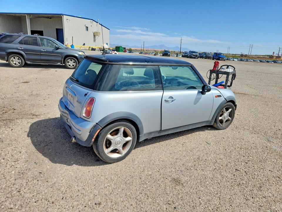 2003 Mini Cooper VIN WMWRC33423TE19873 COPART salvage auction — REAR END, Az - Cert Of Title-Restored Salvage, sold $475 on 2026-07-10 (photo 3)