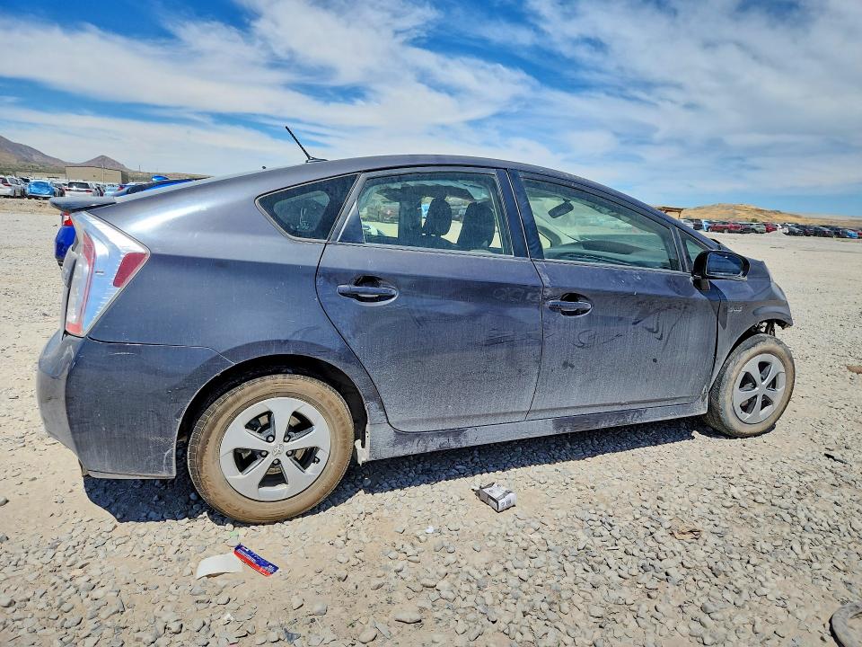 2013 Toyota Prius VIN JTDKN3DU4D1669557 COPART salvage auction — FRONT END, Ut - Salvage Certificate, sold $200 on 2026-07-10 (photo 3)