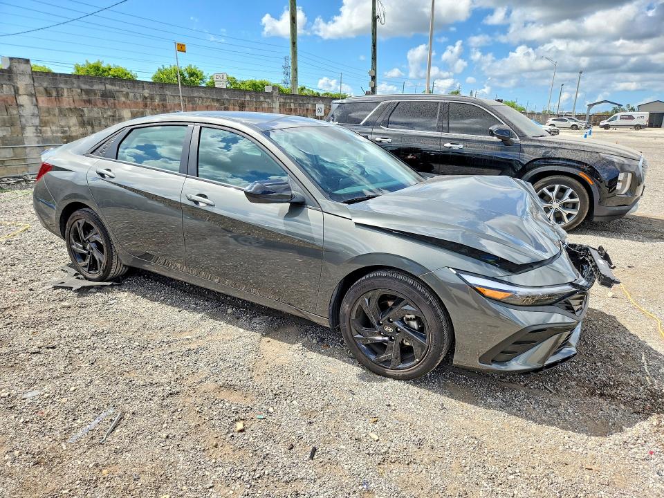 2026 Hyundai Elantra VIN KMHLM4DG2TU170871 COPART salvage auction — FRONT END, FL - CERT OF TITLE SLVG REBUILDABLE, sold $1,450 on 2026-07-27 (photo 4)