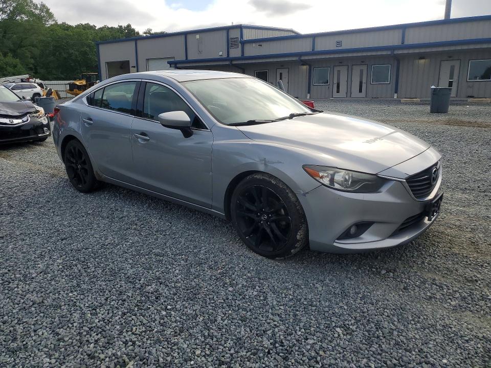 2015 Mazda 6 VIN JM1GJ1W59F1203203 COPART salvage auction — NORMAL WEAR, NC - DEALER ONLY CLEAN TITLE, sold $375 on 2026-07-09 (photo 4)