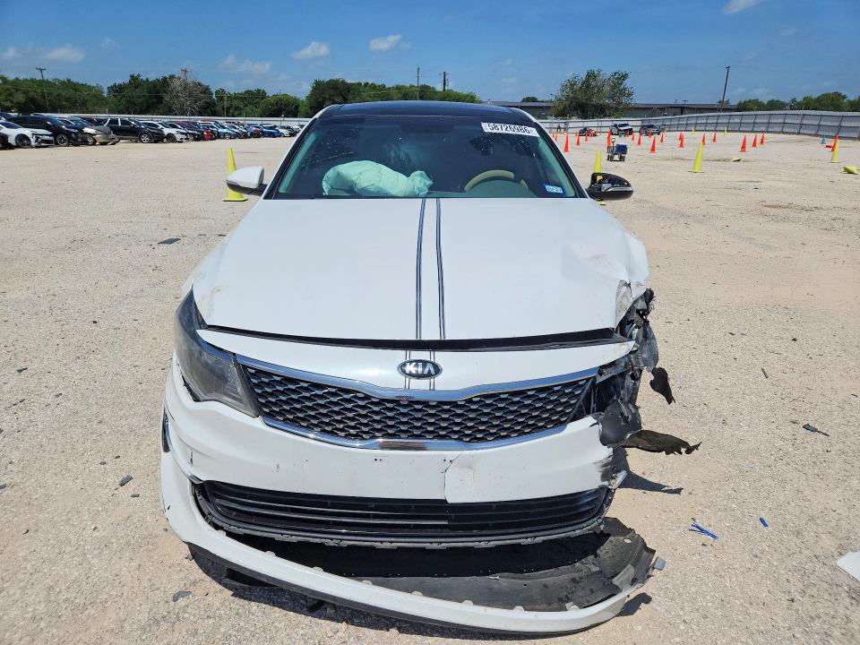2018 Kia Optima VIN 5XXGU4L31JG204368 COPART salvage auction — FRONT END, TX - SALVAGE VEHICLE TITLE (P), sold $150 on 2026-07-23 (photo 5)