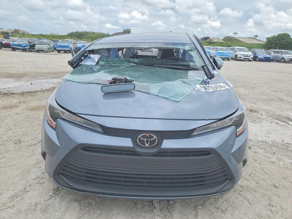 2023 Toyota Corolla VIN JTDB4MEE8P3014147 COPART salvage auction — ROOF, Fl - Certificate Of Destruction, sold $2,350 on 2026-07-14 (photo 5)