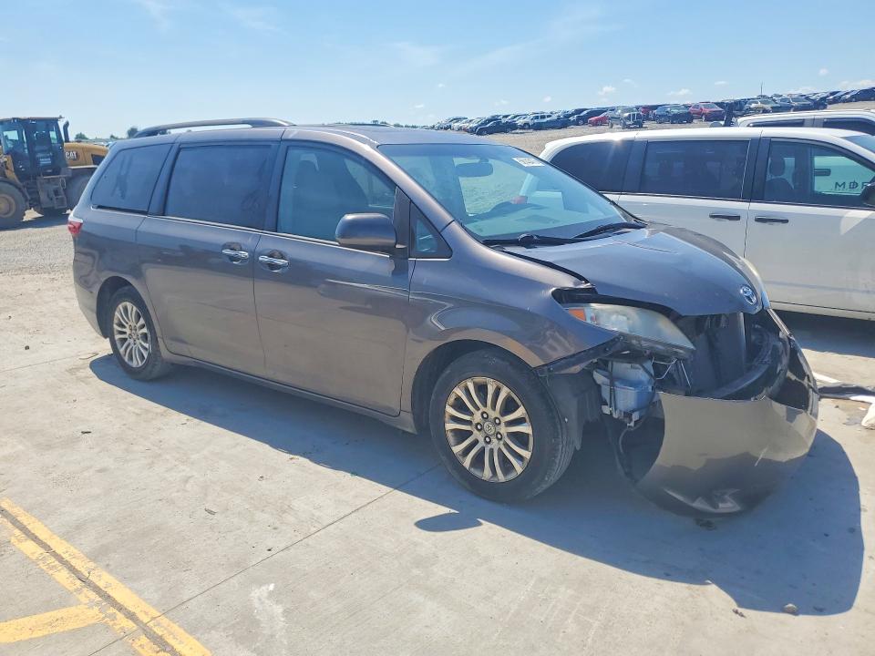 2017 Toyota VIN 5TDYZ3DC0HS815290 COPART salvage auction — FRONT END, KY - CERT OF TITLE-SALVAGE, sold $3,150 on 2026-07-30 (photo 4)