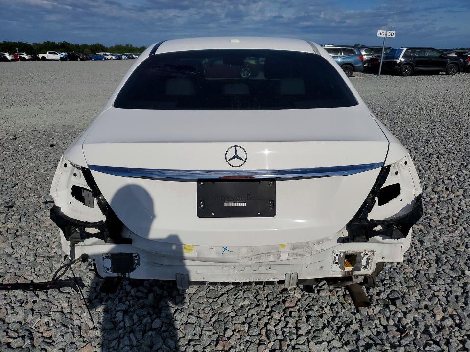 2018 Mercedes-benz E-klasse VIN WDDZF4JB2JA315851 COPART salvage auction — SIDE, FL - CERT OF TITLE SLVG REBUILDABLE, sold $9,500 on 2026-07-02 (photo 6)