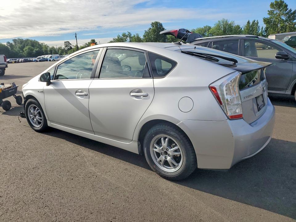2011 Toyota Prius VIN JTDKN3DU0B5316769 COPART salvage auction — FRONT END, OR - SALVAGE TITLE CERTIFICATE, sold $1,050 on 2026-07-29 (photo 2)
