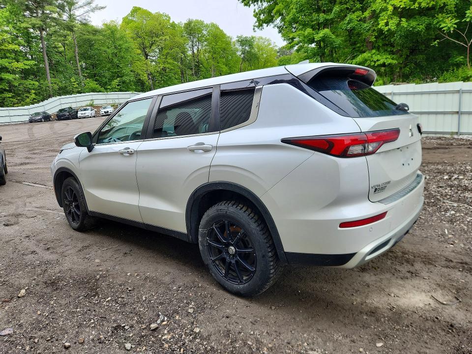 2022 Mitsubishi Outlander VIN JA4J4UA88NZ062442 COPART salvage auction — SIDE, Vt - Cert Of Title-Salvage Vehicle, sold $6,400 on 2026-07-13 (photo 2)