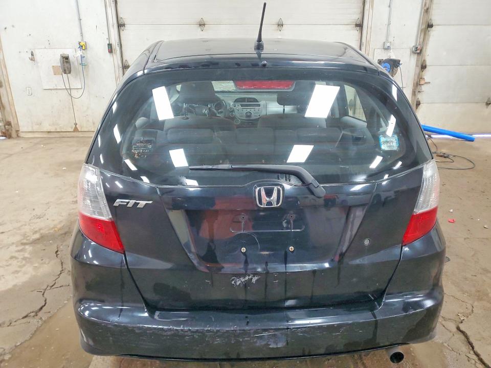 2010 Honda Fit VIN JHMGE8G27AS008915 COPART salvage auction — FRONT END, Mi - Certificate Of Title, sold $400 on 2026-07-15 (photo 6)