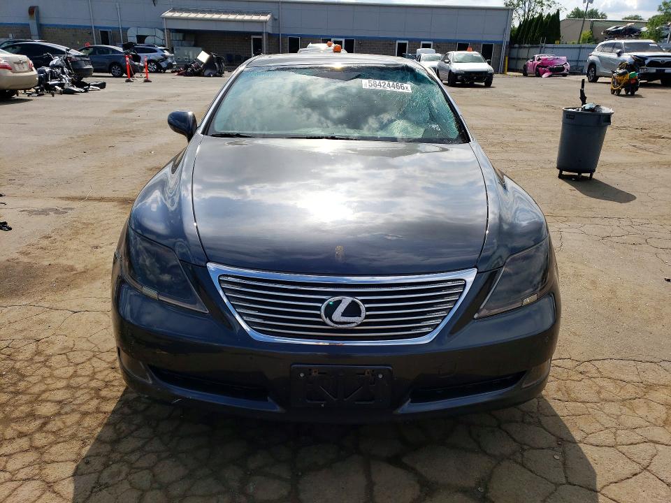 2009 Lexus Ls 460 VIN JTHCL46F595000260 COPART salvage auction — SIDE, CT - CERT OF TITLE-SALVAGE, sold $750 on 2026-07-10 (photo 5)